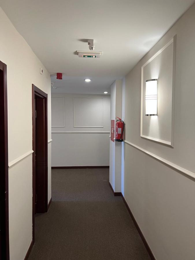 Family Hotel Zane Pag Town Bagian luar foto